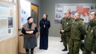 В обители Царственных страстотерпцев прошла экскурсия для военной полиции Екатеринбургского гарнизона