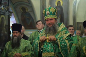 7 октября 2021 года, в канун дня памяти преподобного Сергия Радонежского, митрополит Екатеринбургсский и Верхотурский Евгений совершил всенощное бдение
