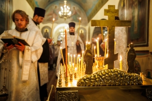 «Действовать и жить в контексте памяти»: в нашем соборе почтили память жертв советских репрессий